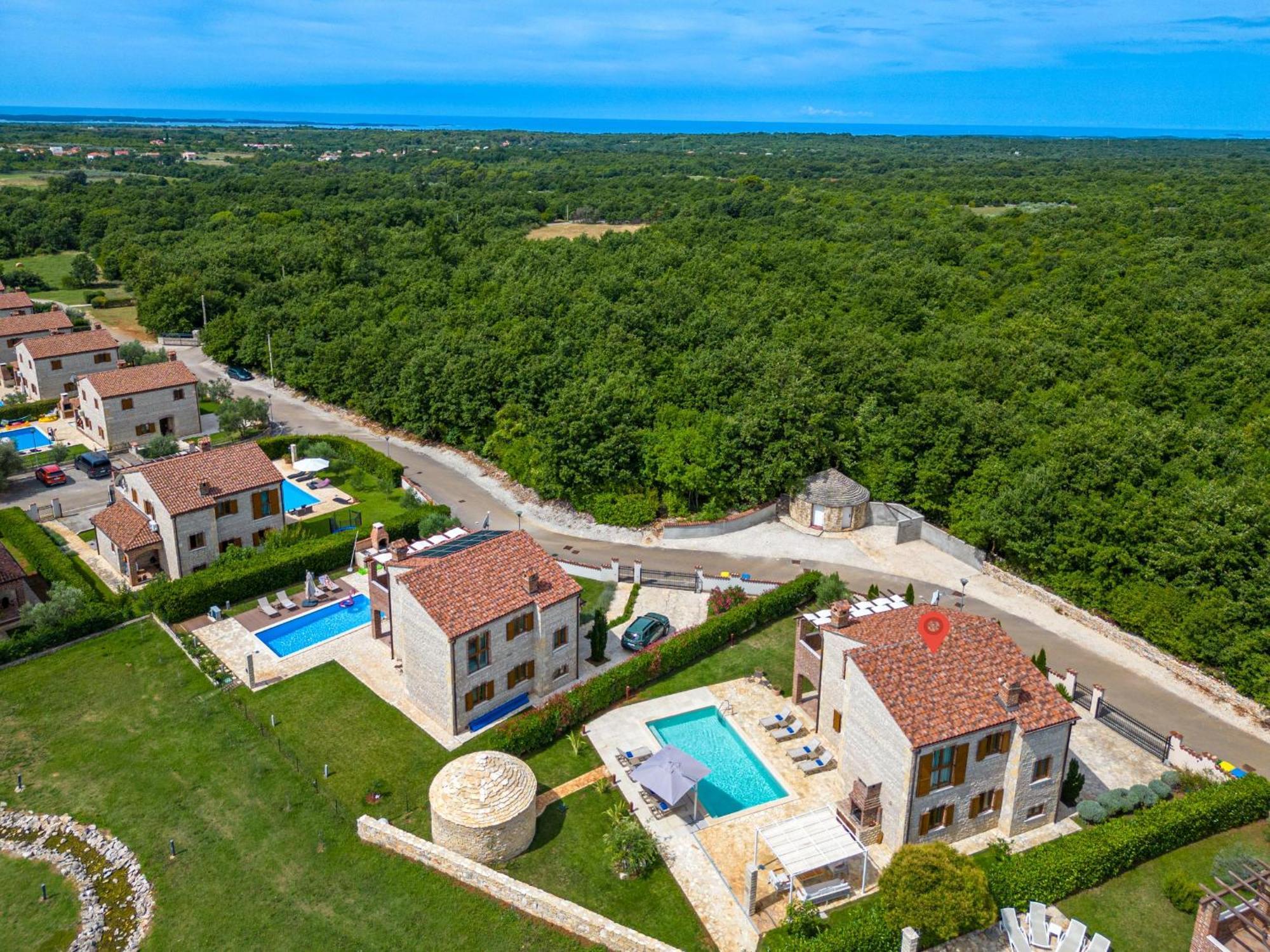 Paradise Villas Istria Svetvincenat Exterior photo